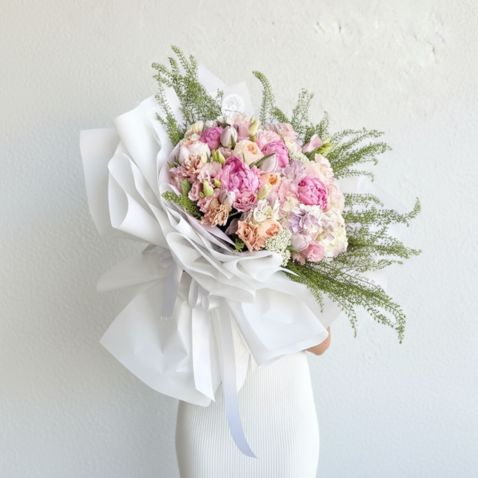 Aurora Hand-tied Bouquet Aurora Hand-tied Bouquet