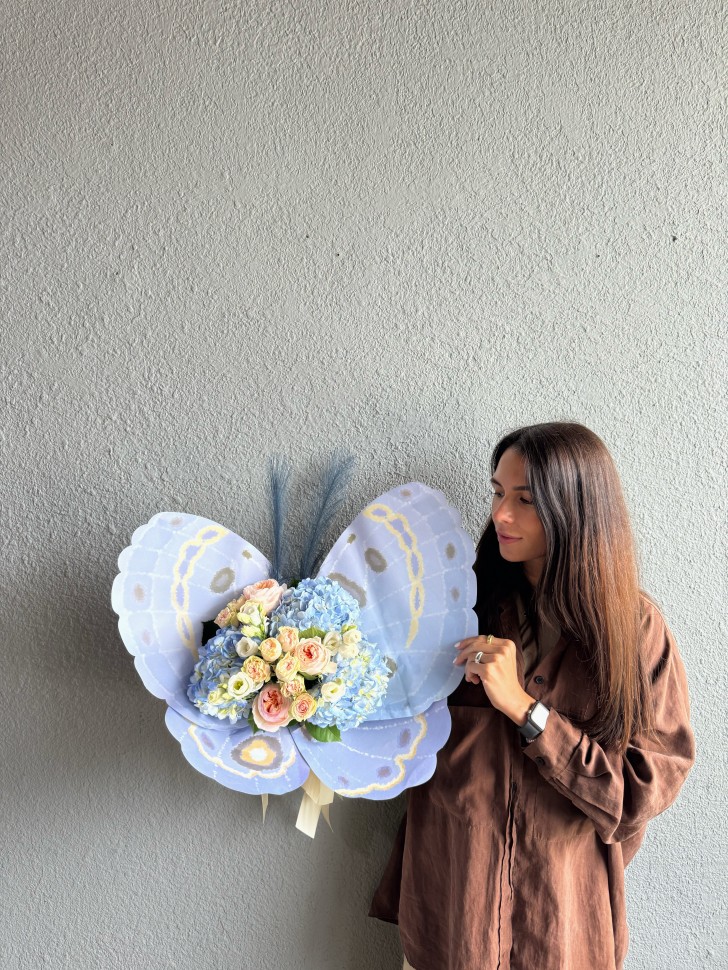 But Little Butterfly Hand Tied Flower Bouquet But Little Butterfly Hand Tied Flower Bouquet