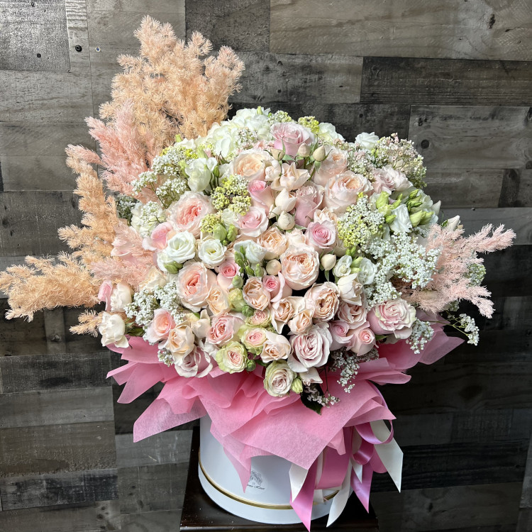 Coral Kendall Flower Box
