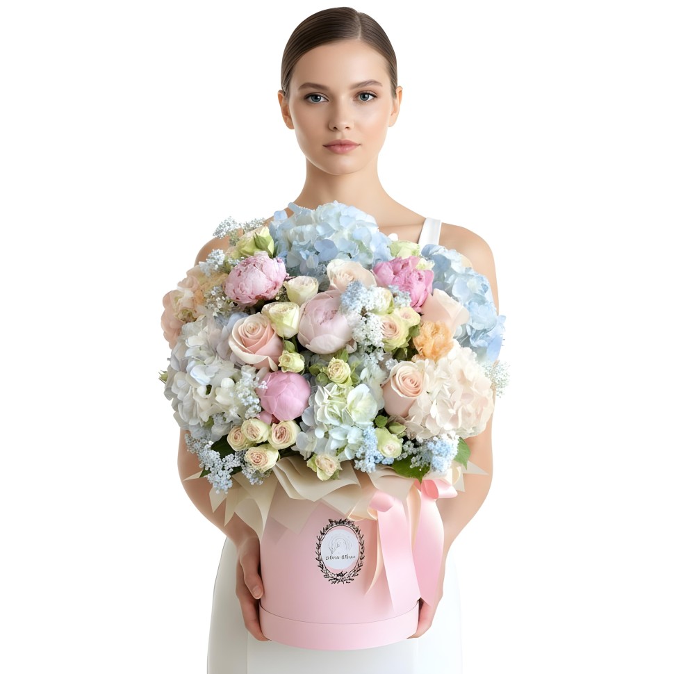 Avianna Fresh Flower Box (Roses, Spray Roses, Hydrangeas, Peony,