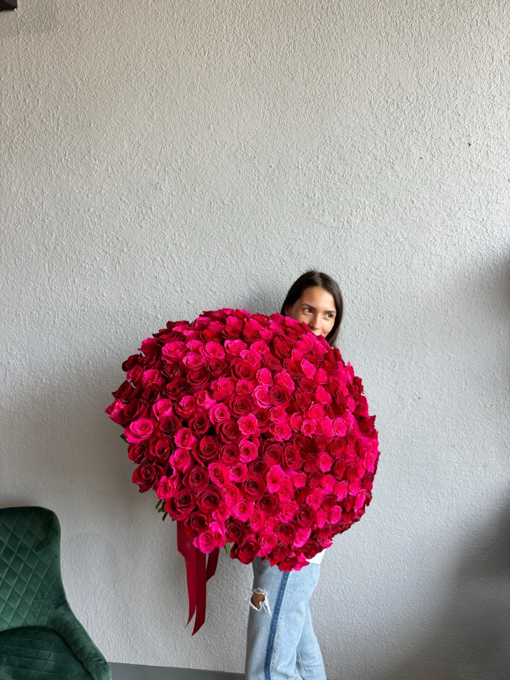 200 Red and Hot Pink Roses Hand Tied Bouquet 200 Red and Hot Pink Roses Hand Tied Bouquet