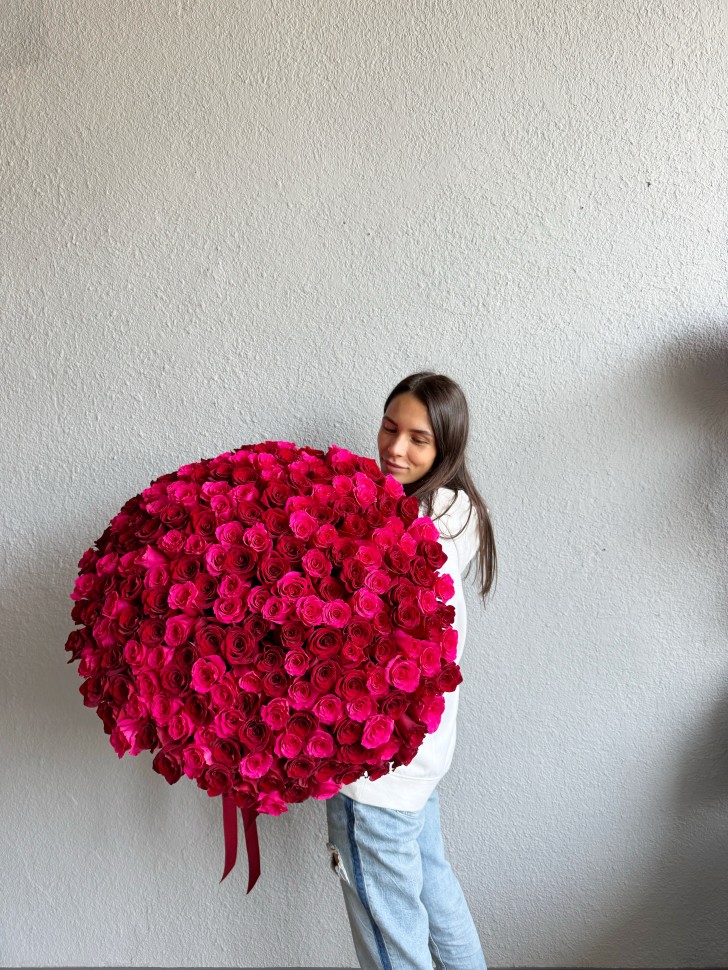 200 Red and Hot Pink Roses Hand Tied Bouquet 200 Red and Hot Pink Roses Hand Tied Bouquet