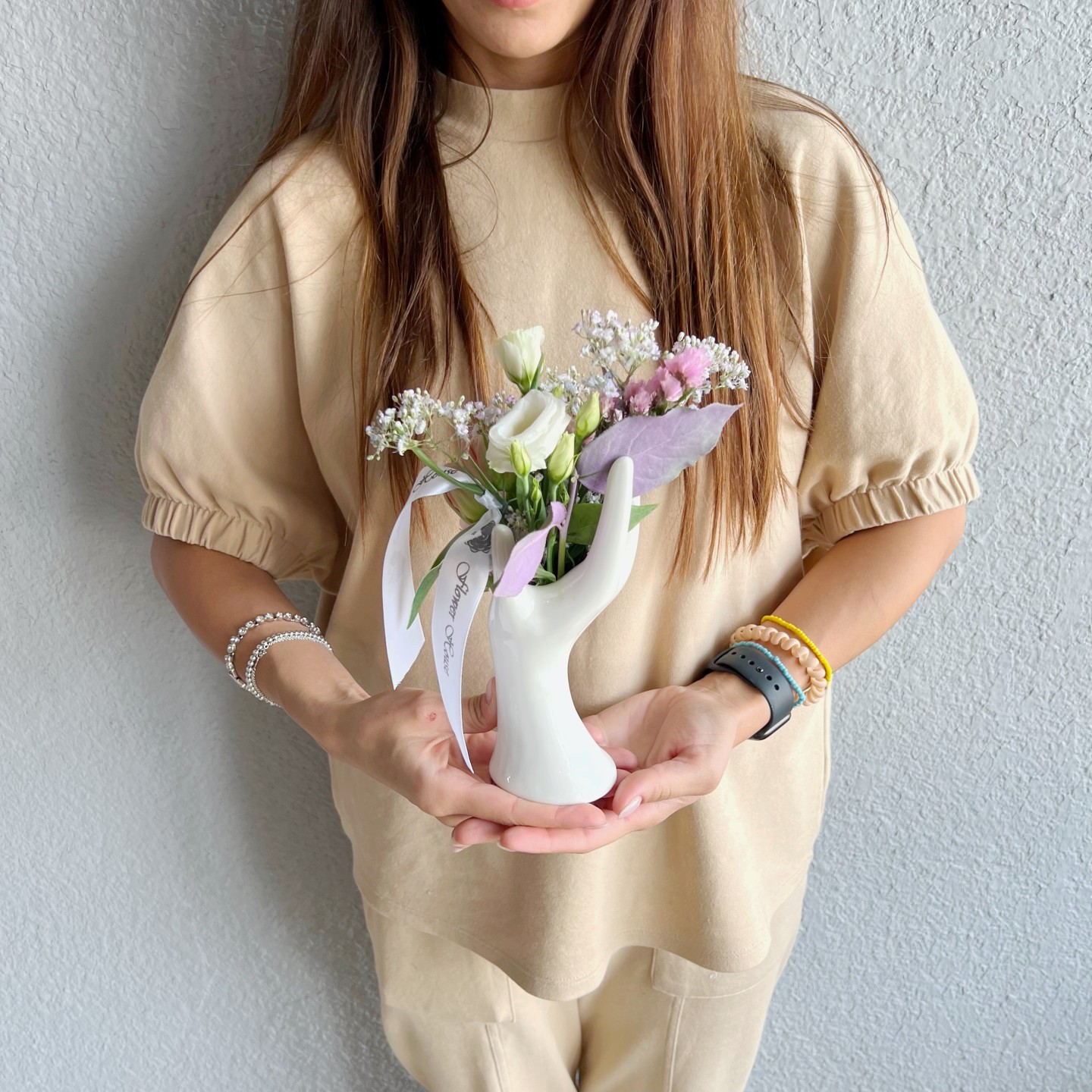 "The Body" Warm Hand Fresh Flowers Vase Arrangement "The Body" Warm Hand Fresh Flowers Vase Arrangement