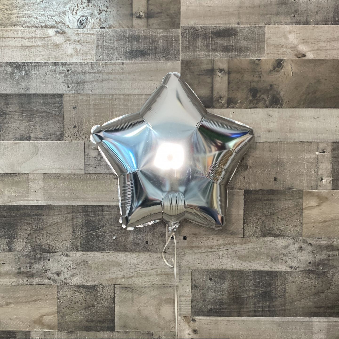Silver Star Balloon 16"
