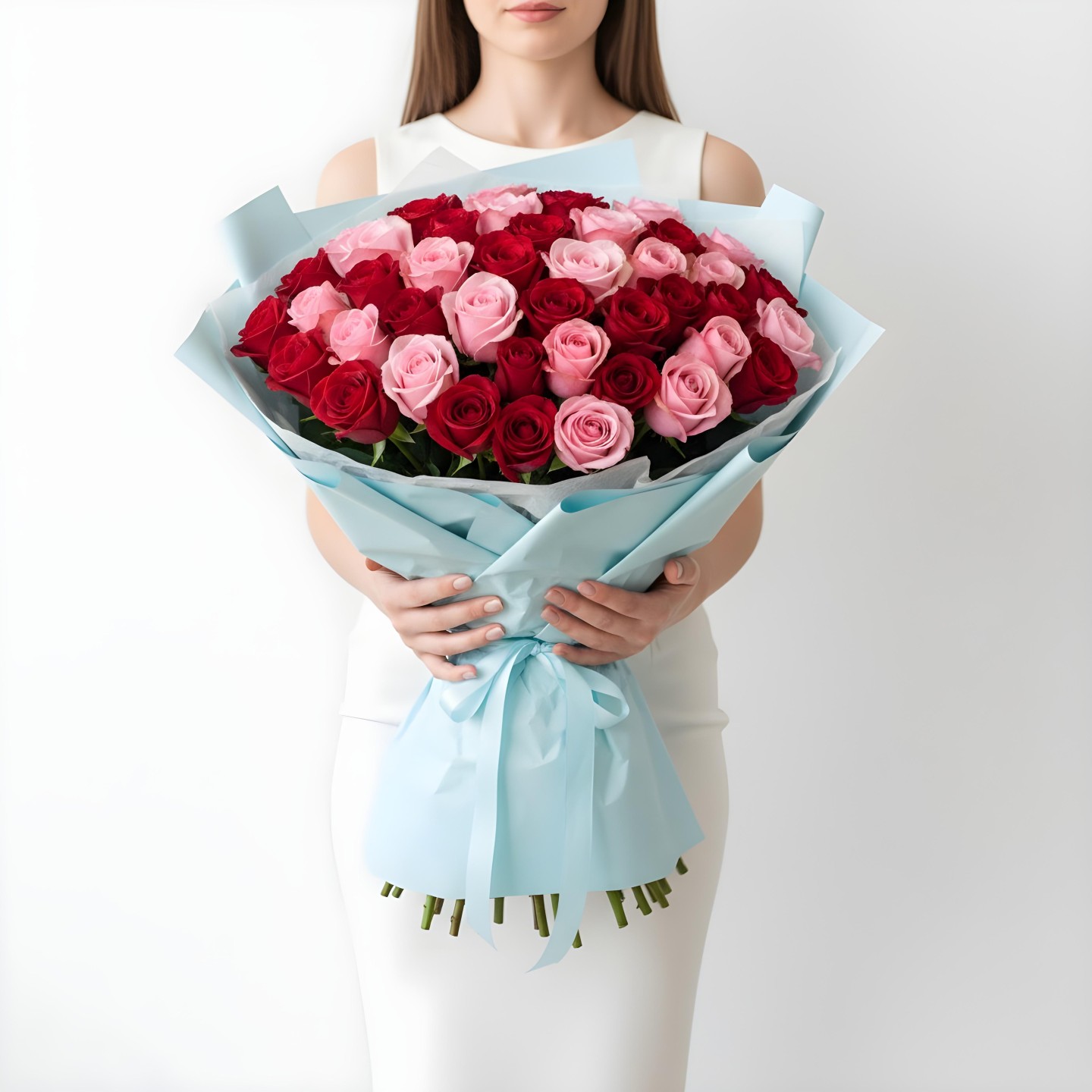Red & Pink Roses Bouquet (12–48 Stems)