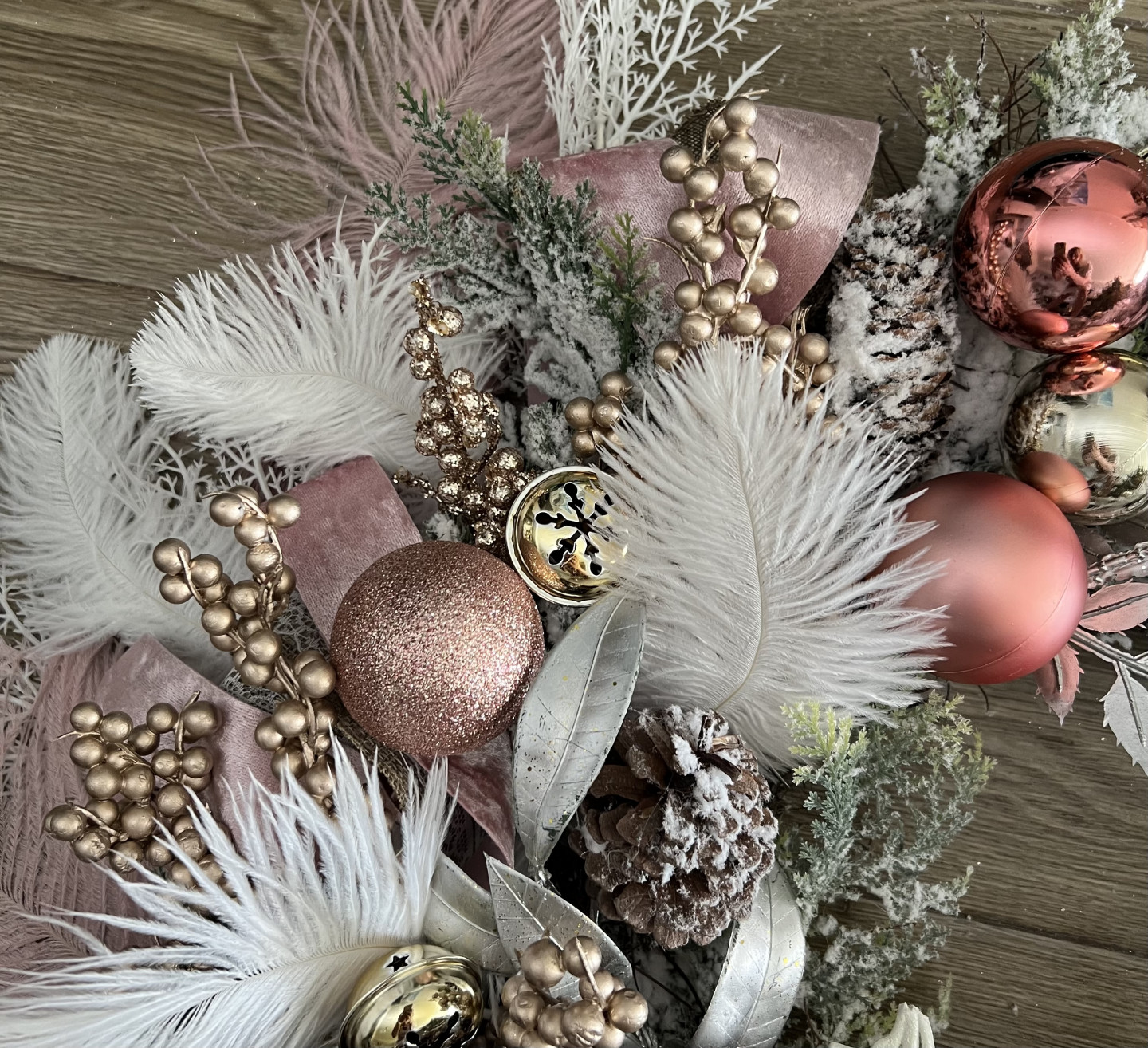 White Pink Winter wreath with Deer and Ferns