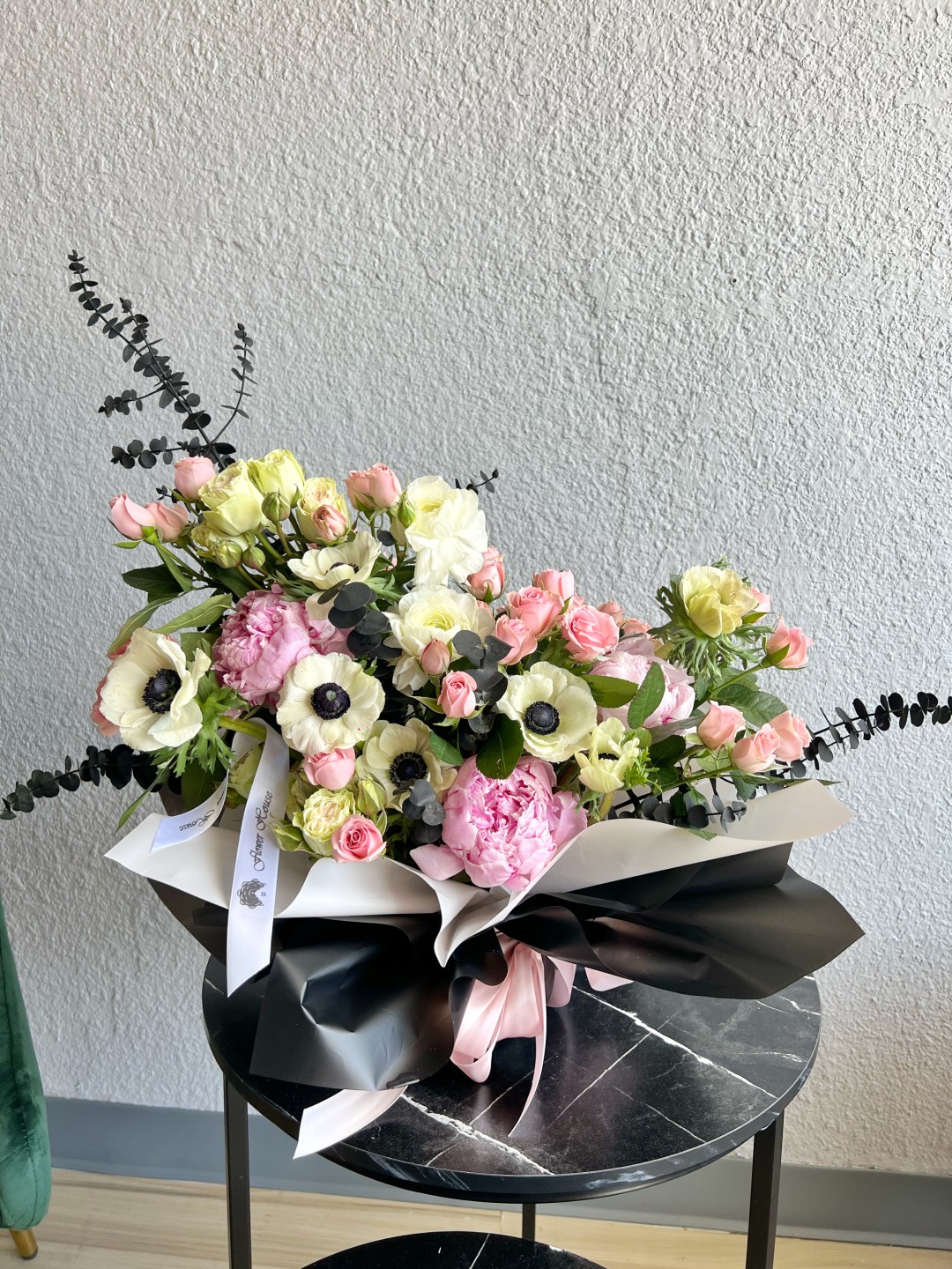 Paris Fresh Flower Box Paris Fresh Flower Box