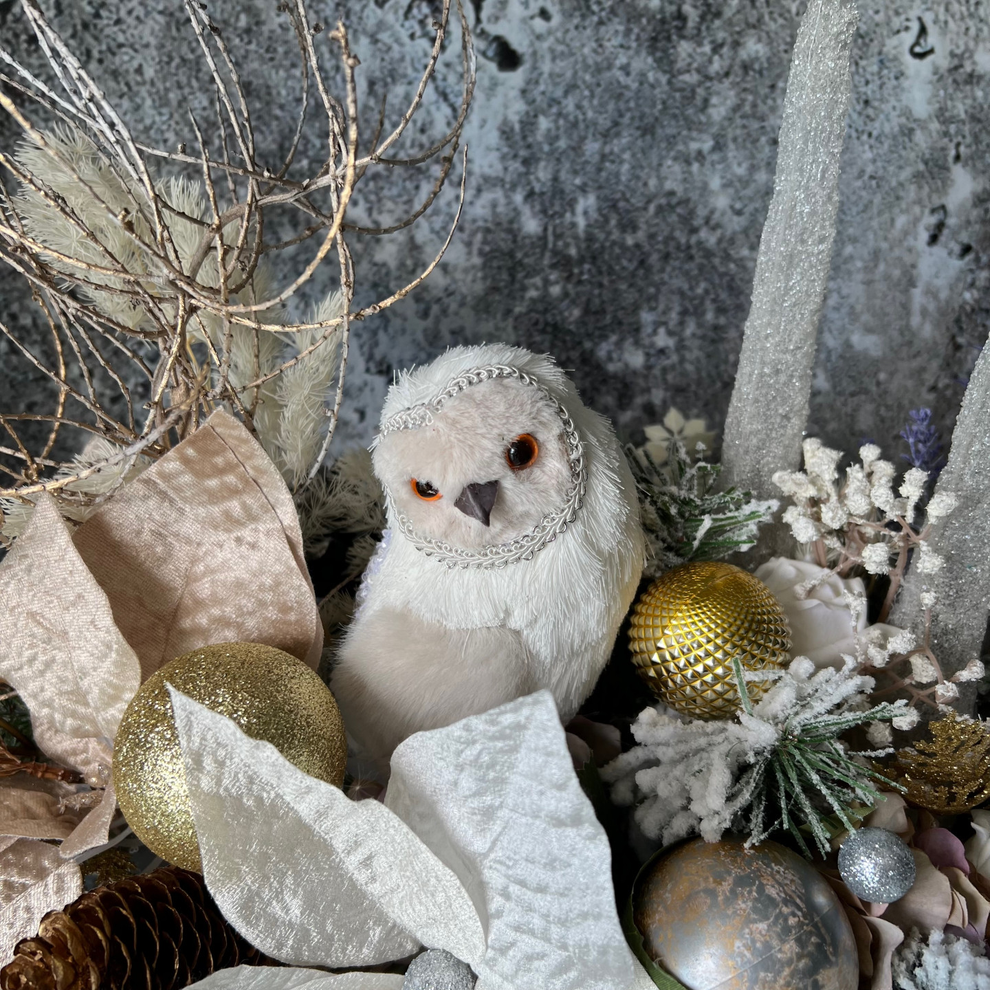Christmas wooden box with Owl and Candles