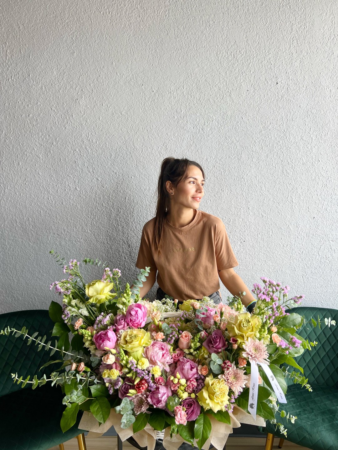 Adelaide Large Fresh Flowers Basket Adelaide Large Fresh Flowers Basket