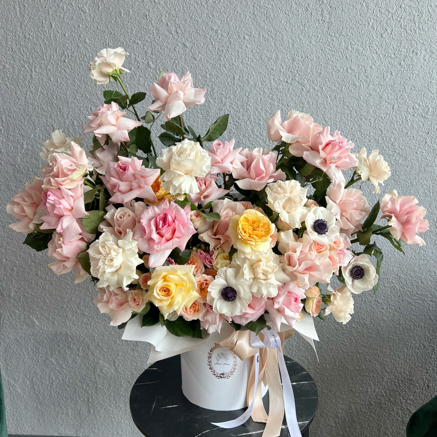 Viviana Fresh Flower Box Viviana Fresh Flower Box