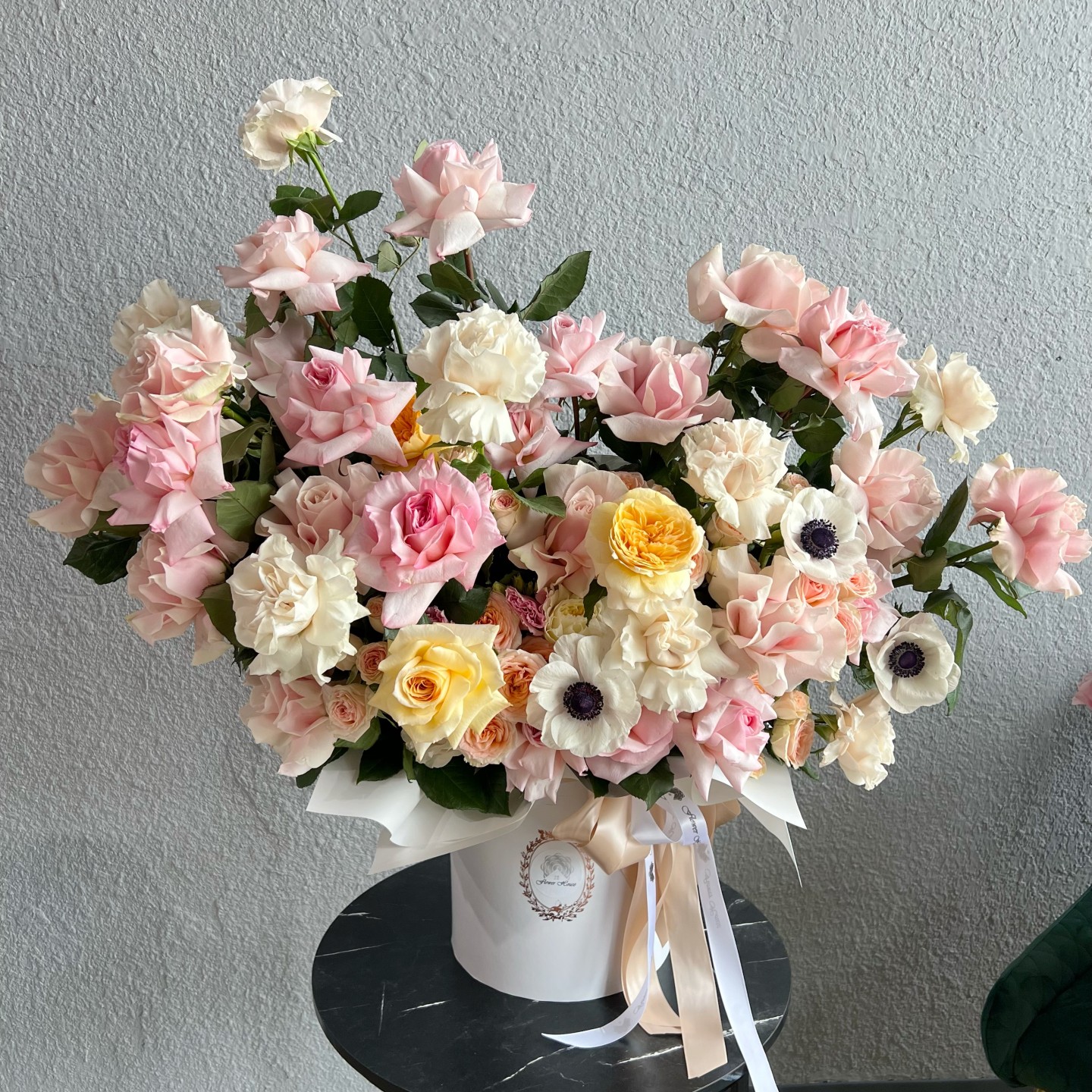 Viviana Fresh Flower Box Viviana Fresh Flower Box