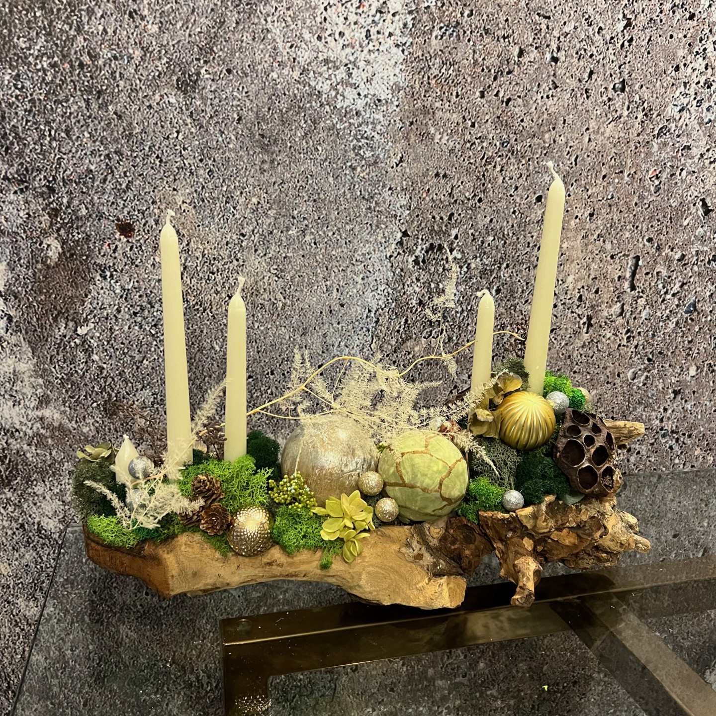 Holiday Table decor with preserved Moss Holiday Table decor with preserved Moss