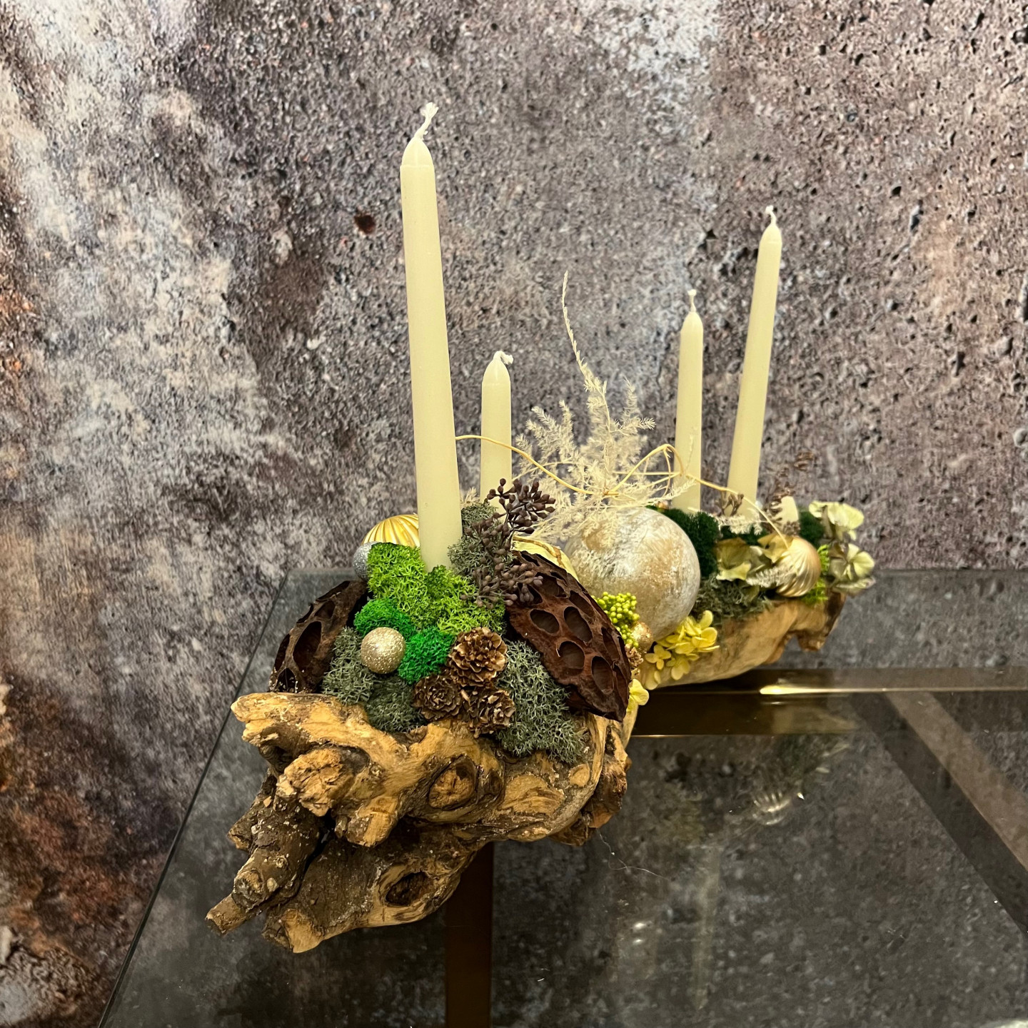 Holiday Table decor with preserved Moss Holiday Table decor with preserved Moss
