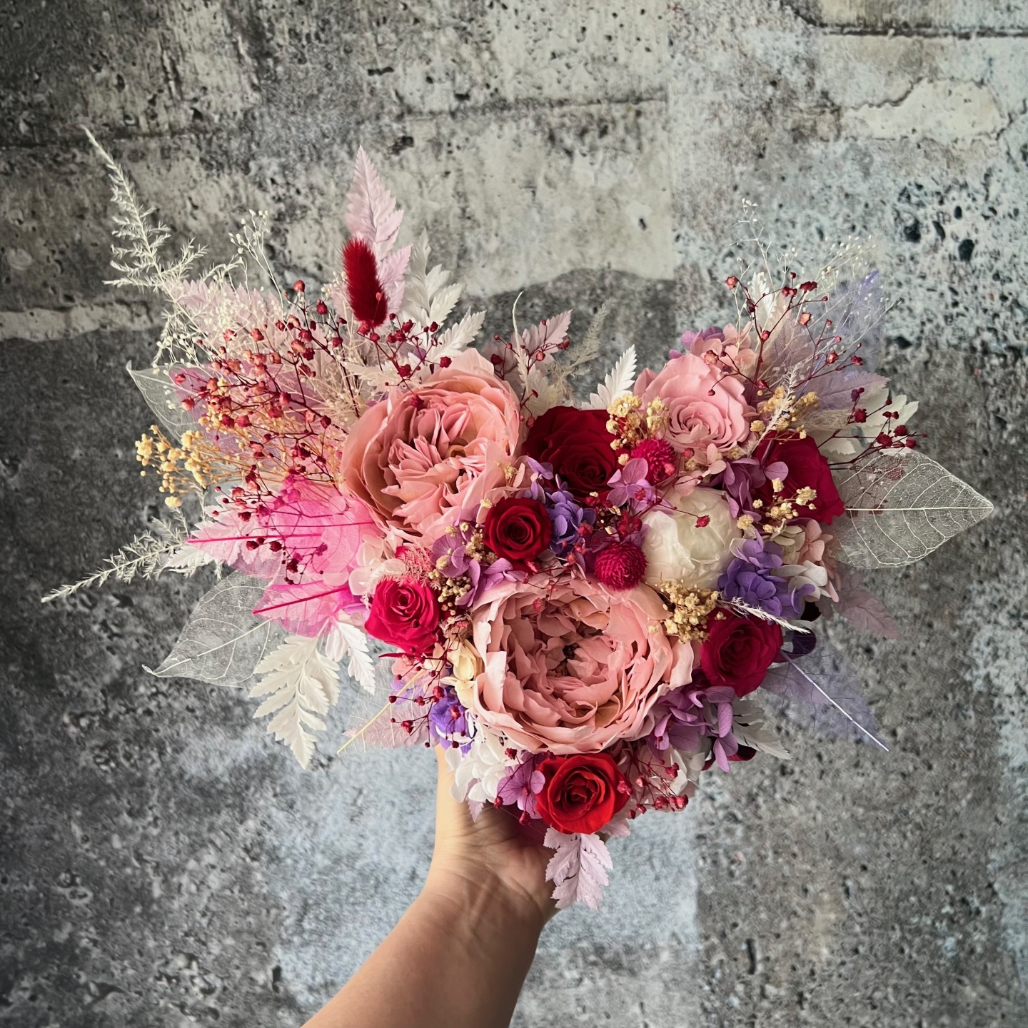 ZARA collection Preserved peonies in heart shaped box