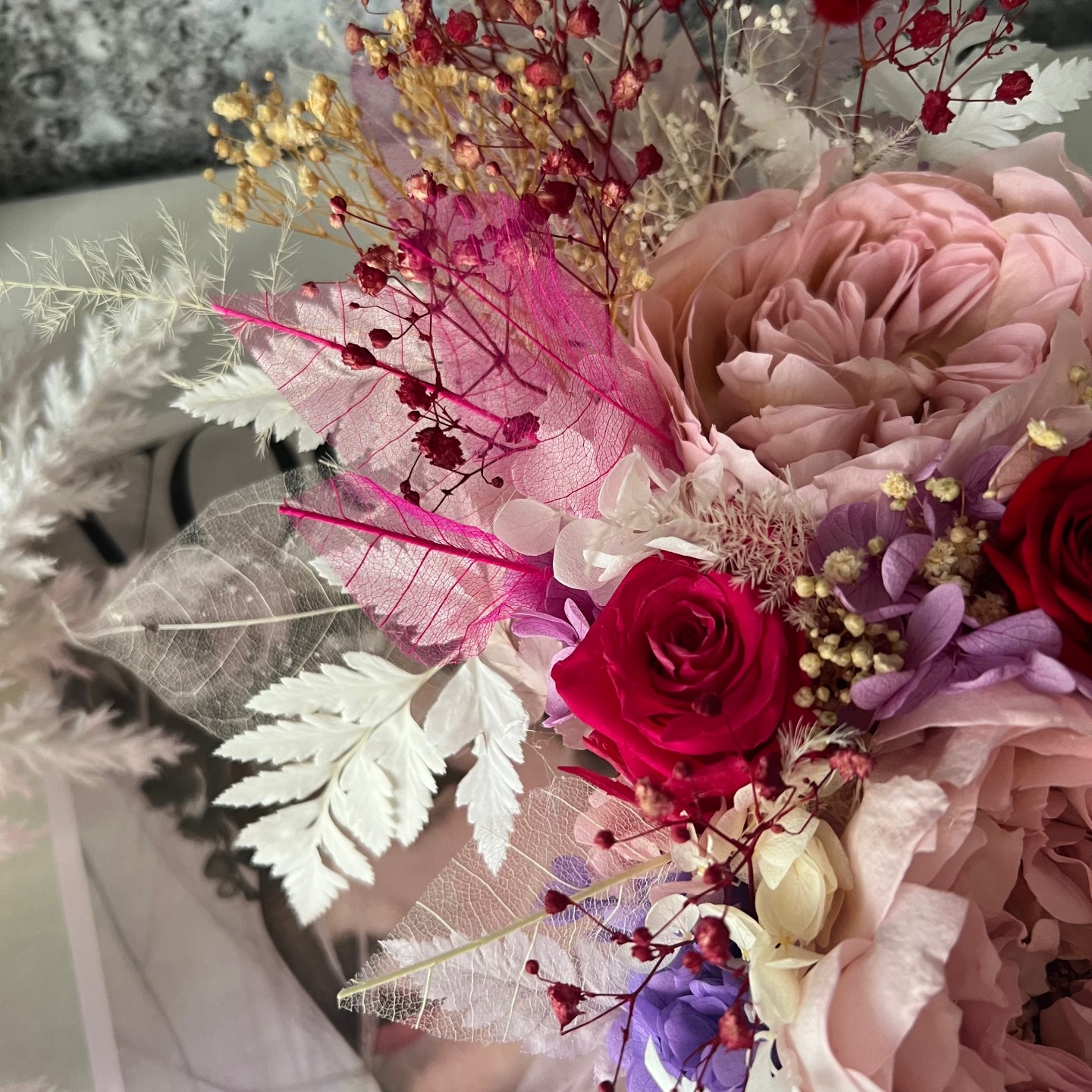 ZARA collection Preserved peonies in heart shaped box