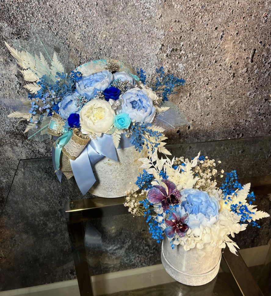 ANA Collection Preserved blue peony box with orchids