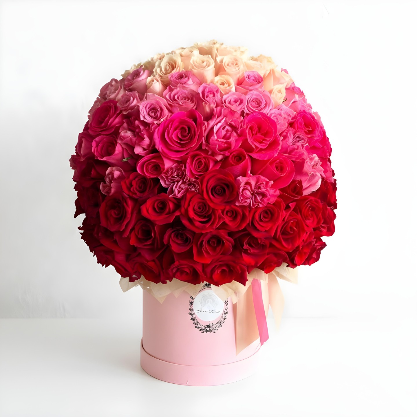 140 Ombre Roses Box
