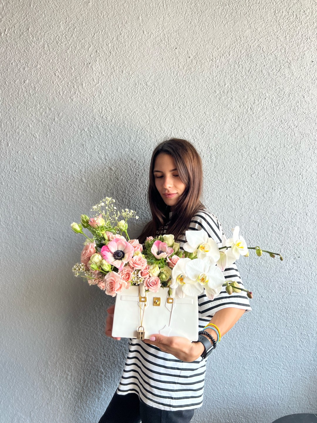 White Bag Fresh Flowers Vase Arrangement