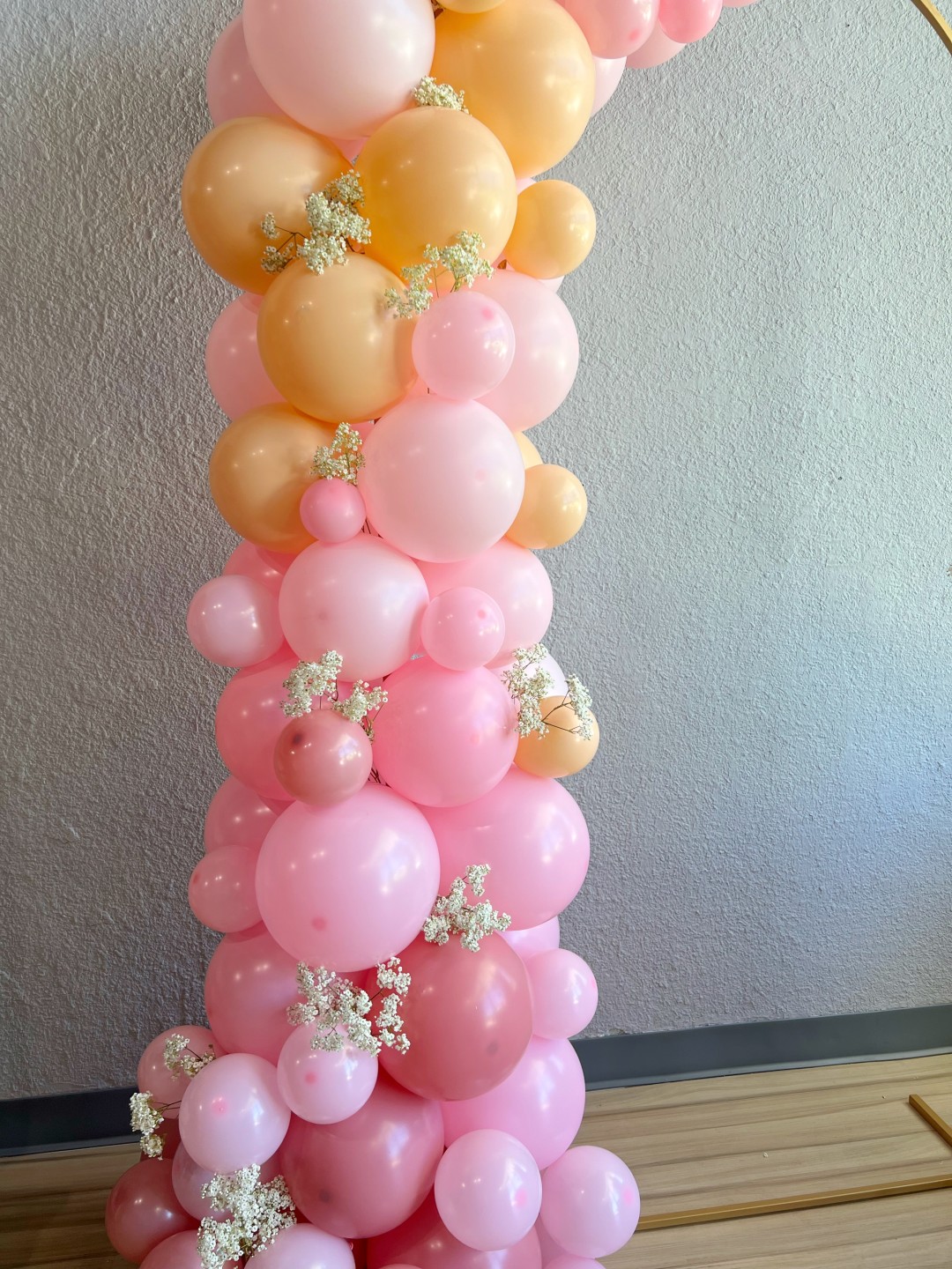 Candy Ballon Semi-Arch Candy Ballon Semi-Arch