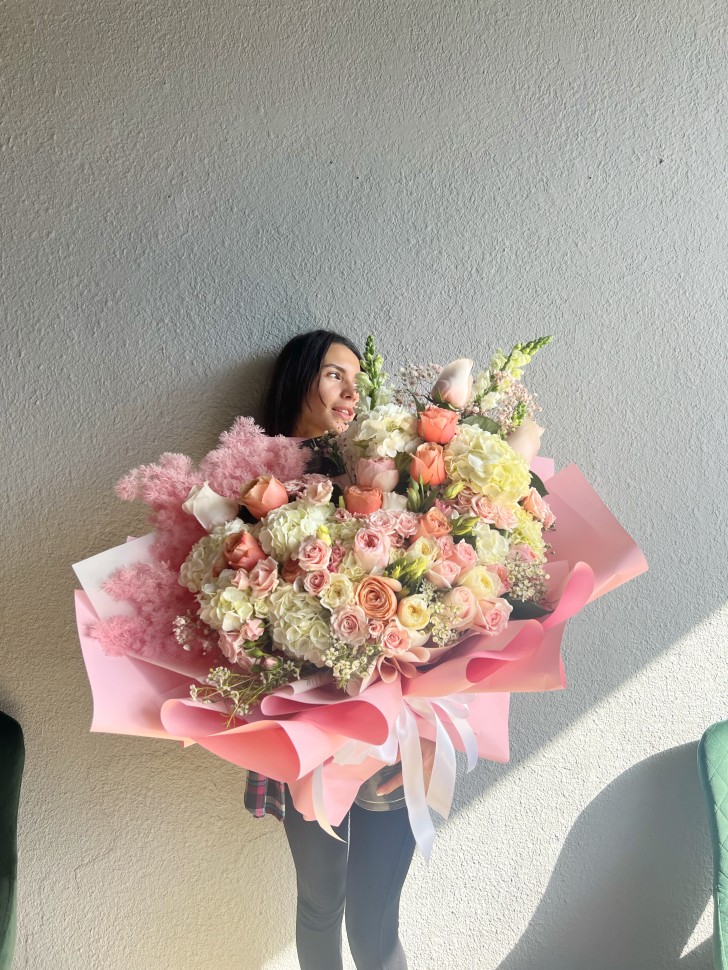 Imani Hand Tied Fresh Flower Bouquet