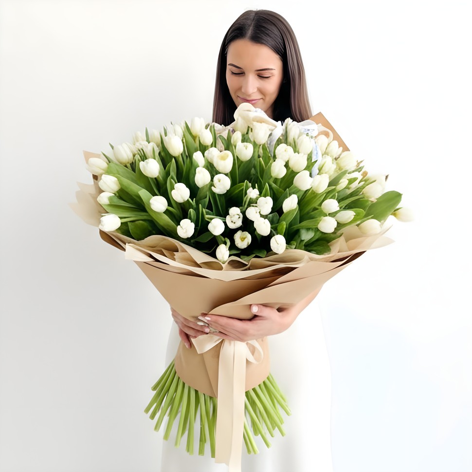 100 White Tulips Basket Laurely