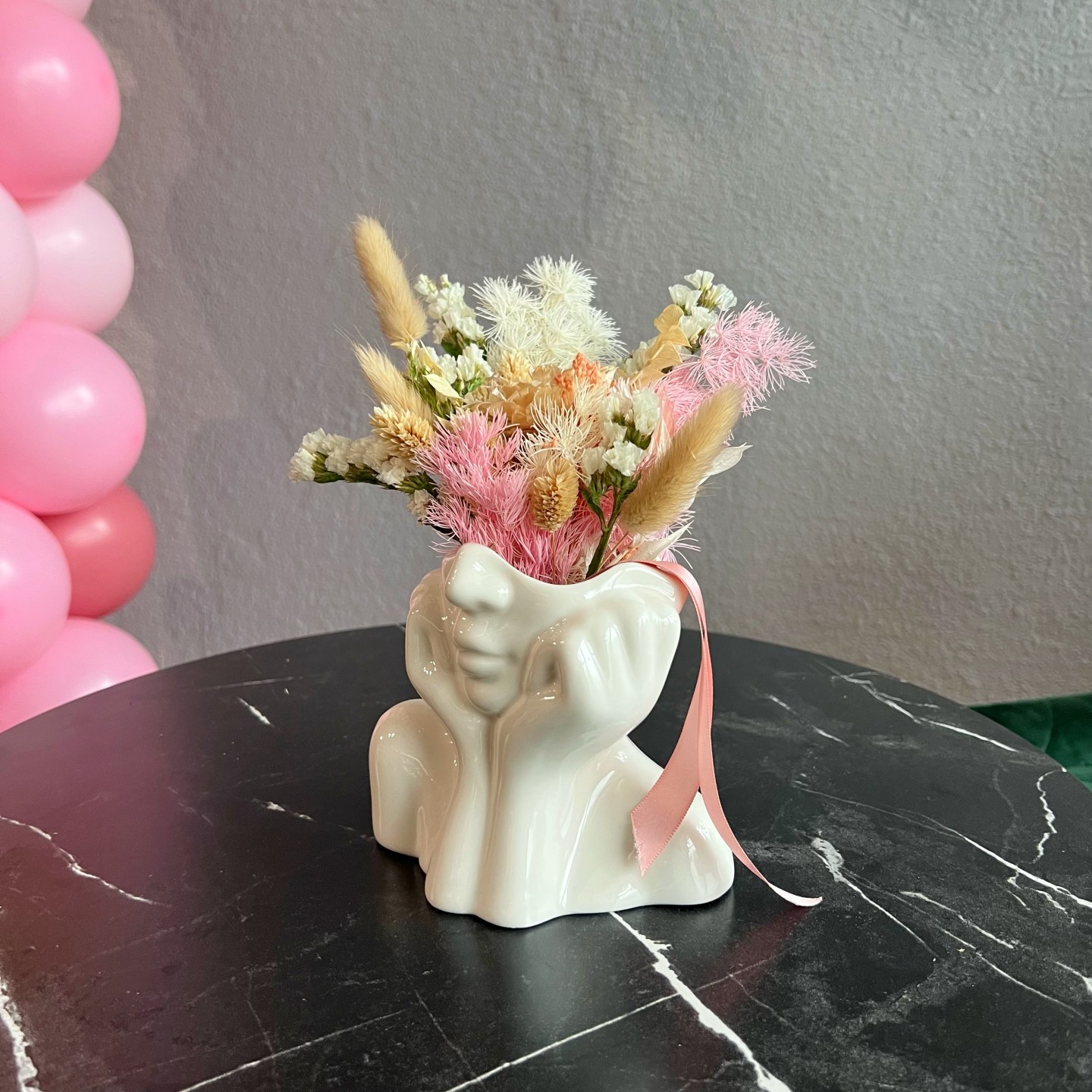 "The Body" Woman Dried Flowers Vase Arrangement "The Body" Woman Dried Flowers Vase Arrangement