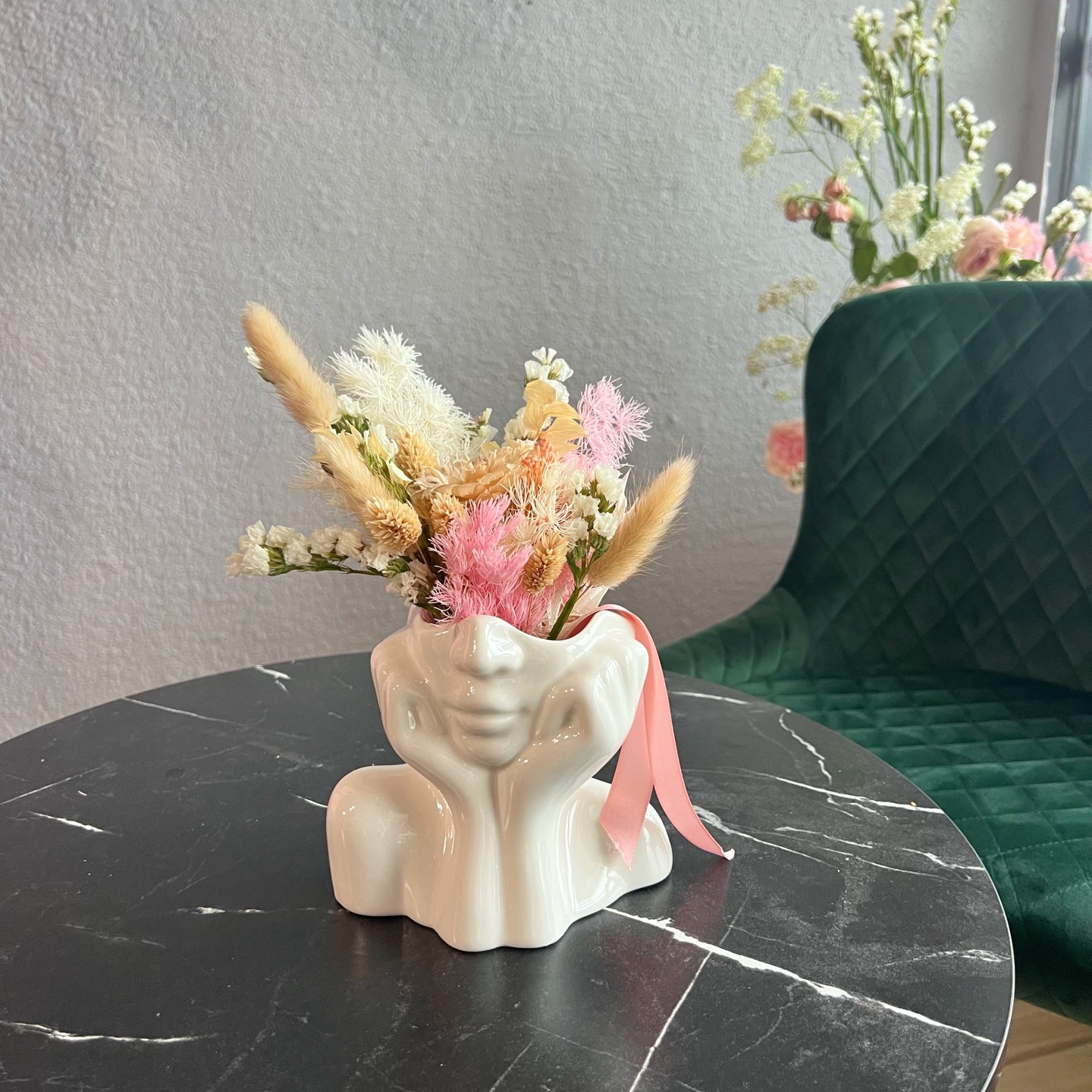 "The Body" Woman Dried Flowers Vase Arrangement "The Body" Woman Dried Flowers Vase Arrangement