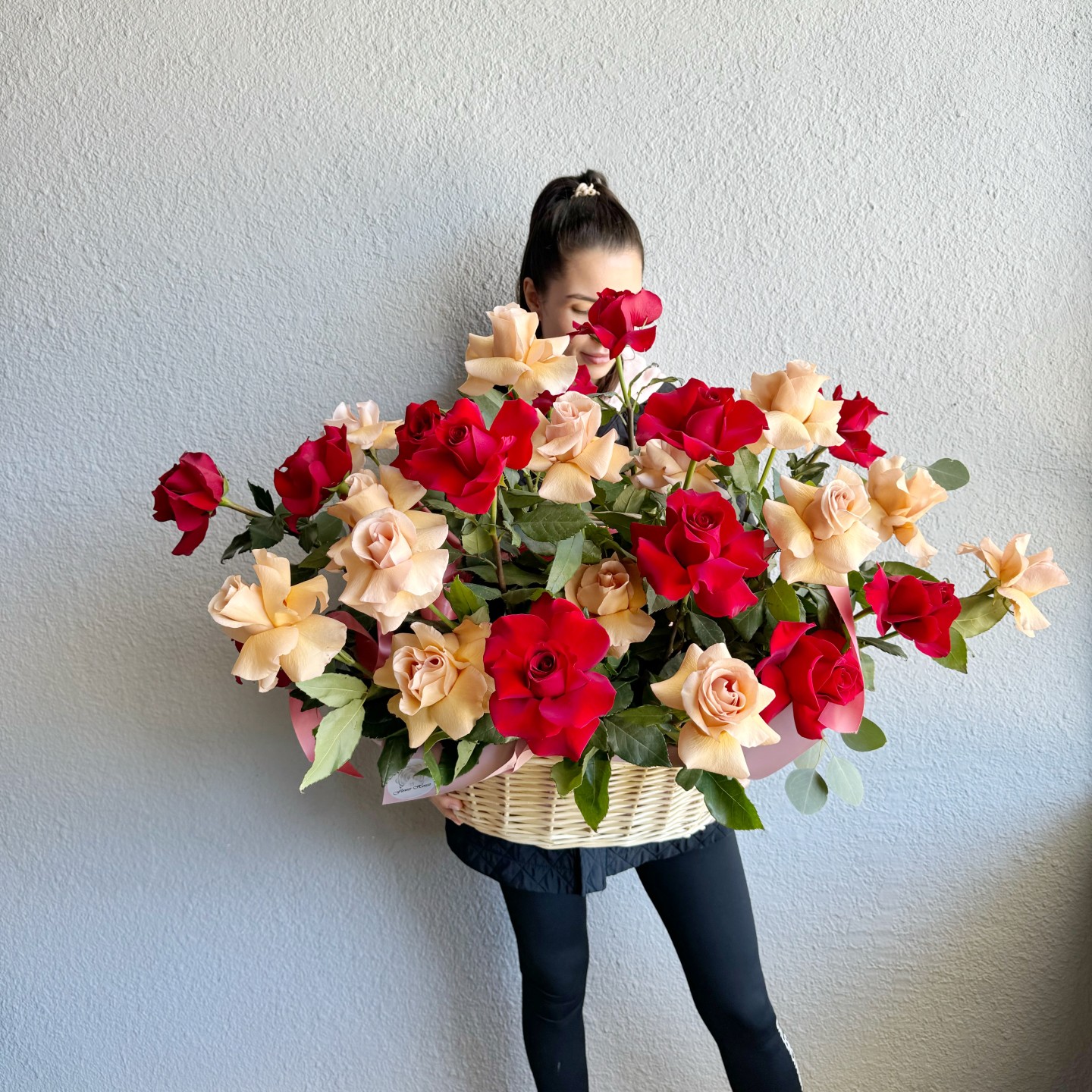 Fresh Roses Cloud Basket
