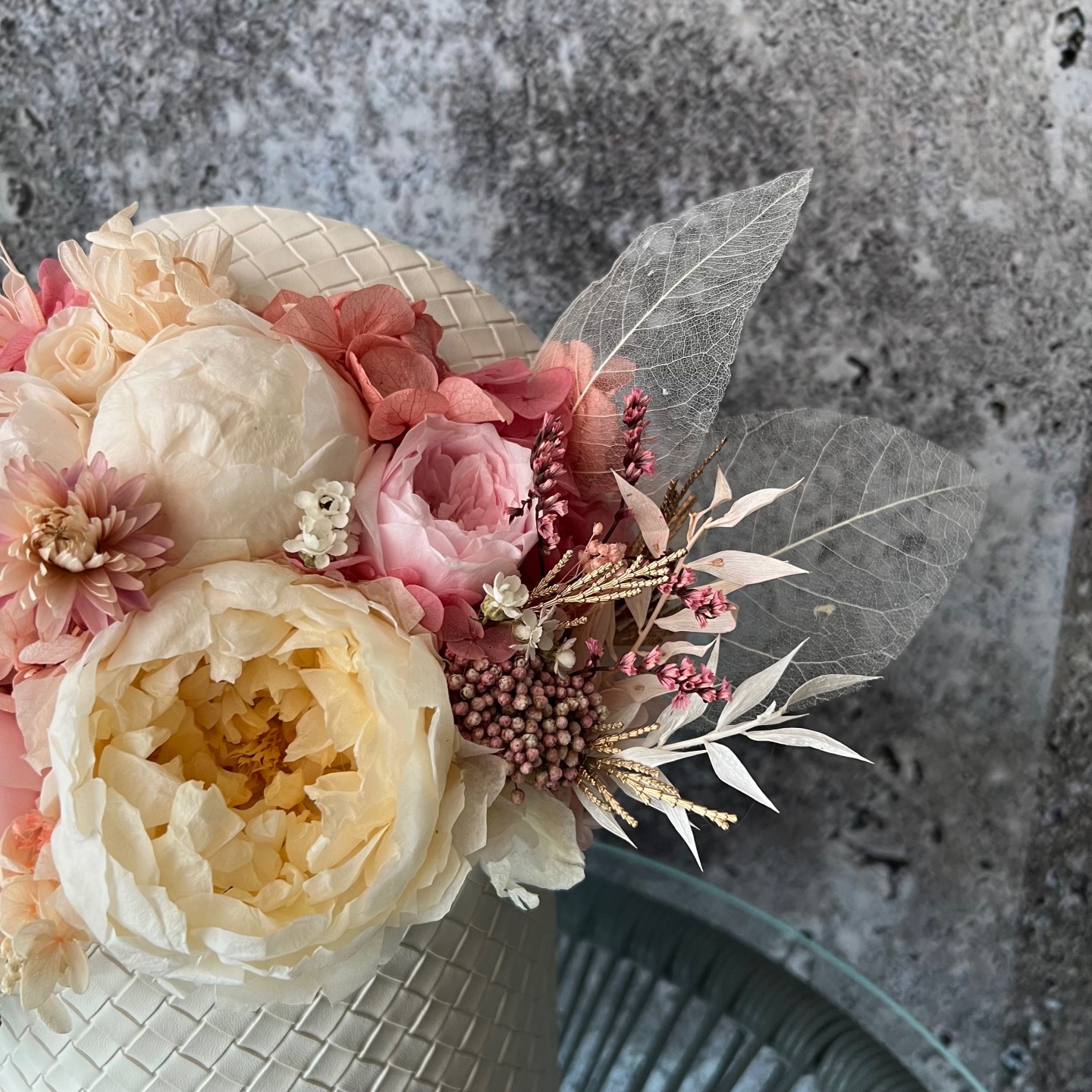 MARY Collection Forever Peonies in White Box MARY Collection Forever Peonies in White Box