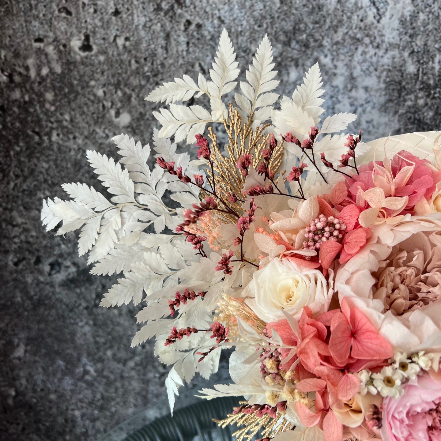 MARY Collection Forever Peonies in White Box MARY Collection Forever Peonies in White Box