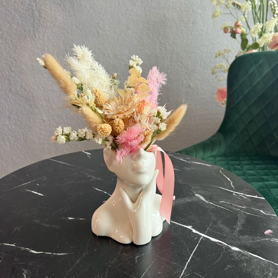 "The Body" Confidence Dried Flowers Vase Arrangement