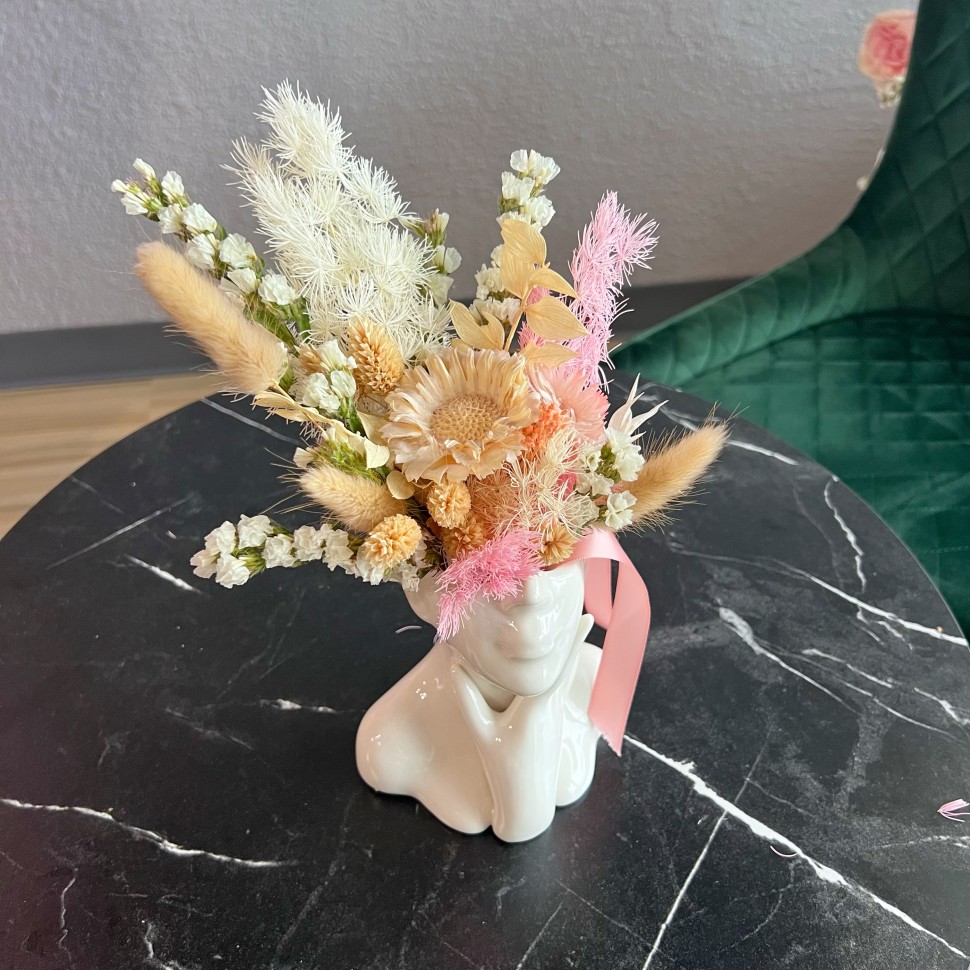 "The Body" Confidence Dried Flowers Vase Arrangement