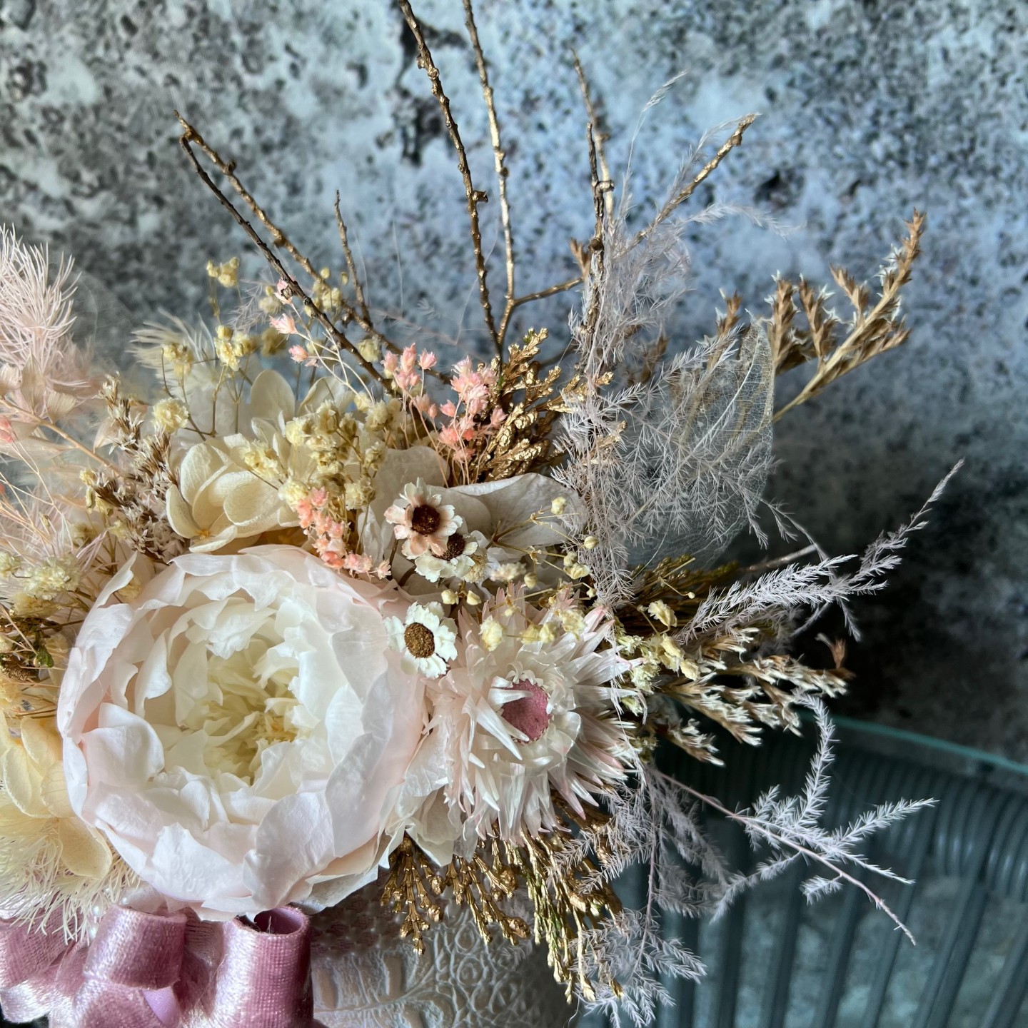 MARY Collection Preserved peony in luxury box