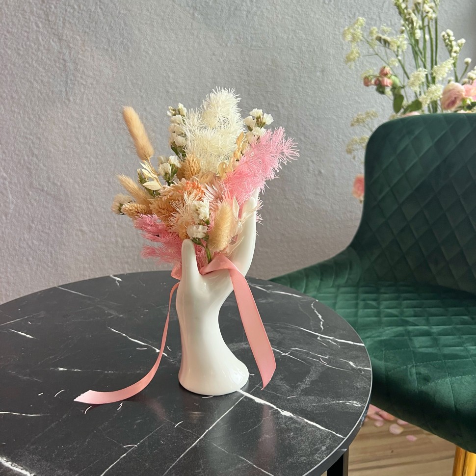 "The Body" Warm Hand Dried Flowers Vase Arrangement