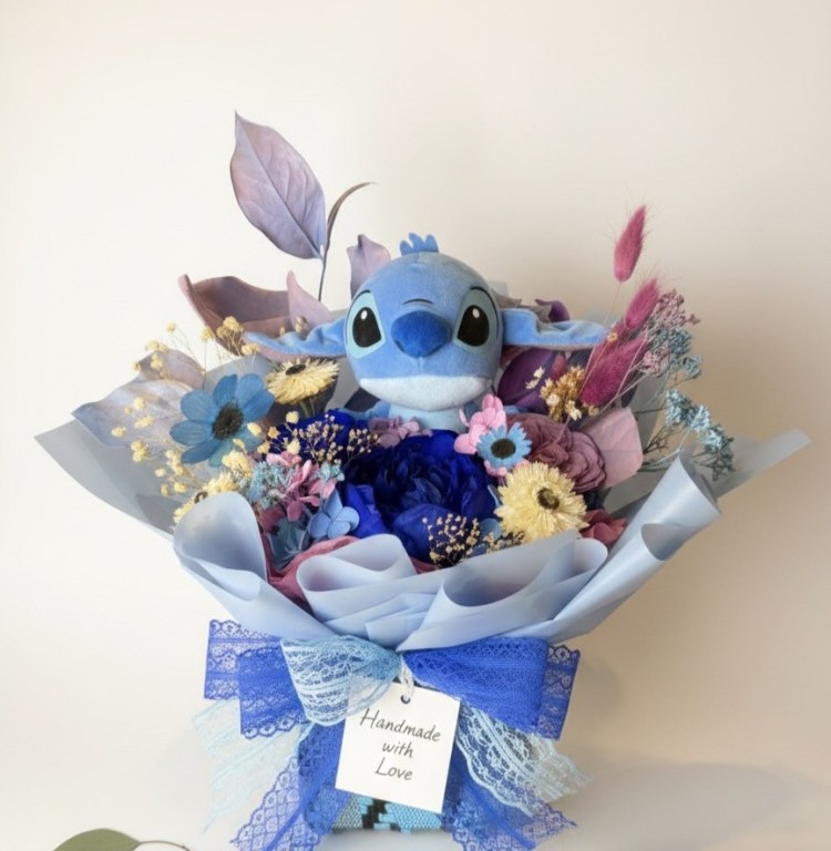 Preserved Blue Peony Bouquet With Stitch Plush 