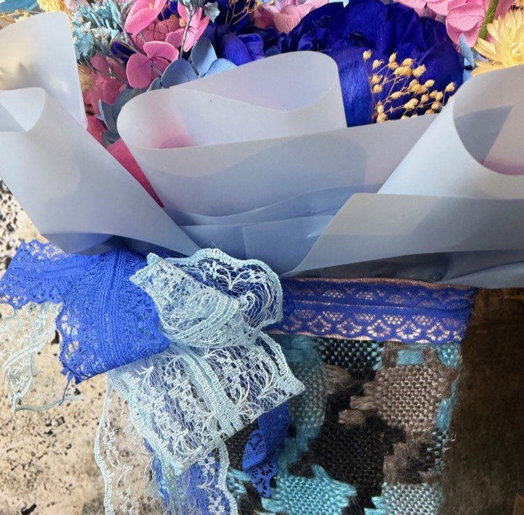 Preserved Blue Peony Bouquet With Stitch Plush 