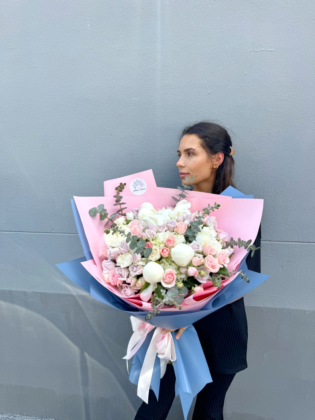 Evie Hand-Tied Bouquet
