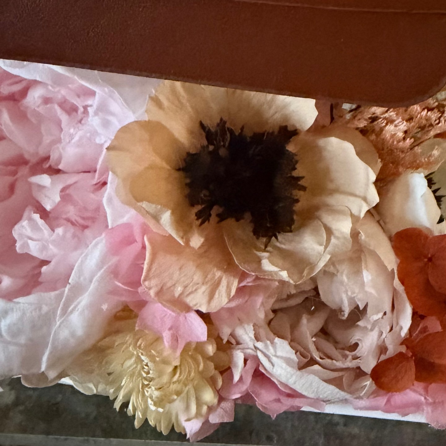 Luxury Acrylic Floral Handbag with Preserved Peony 