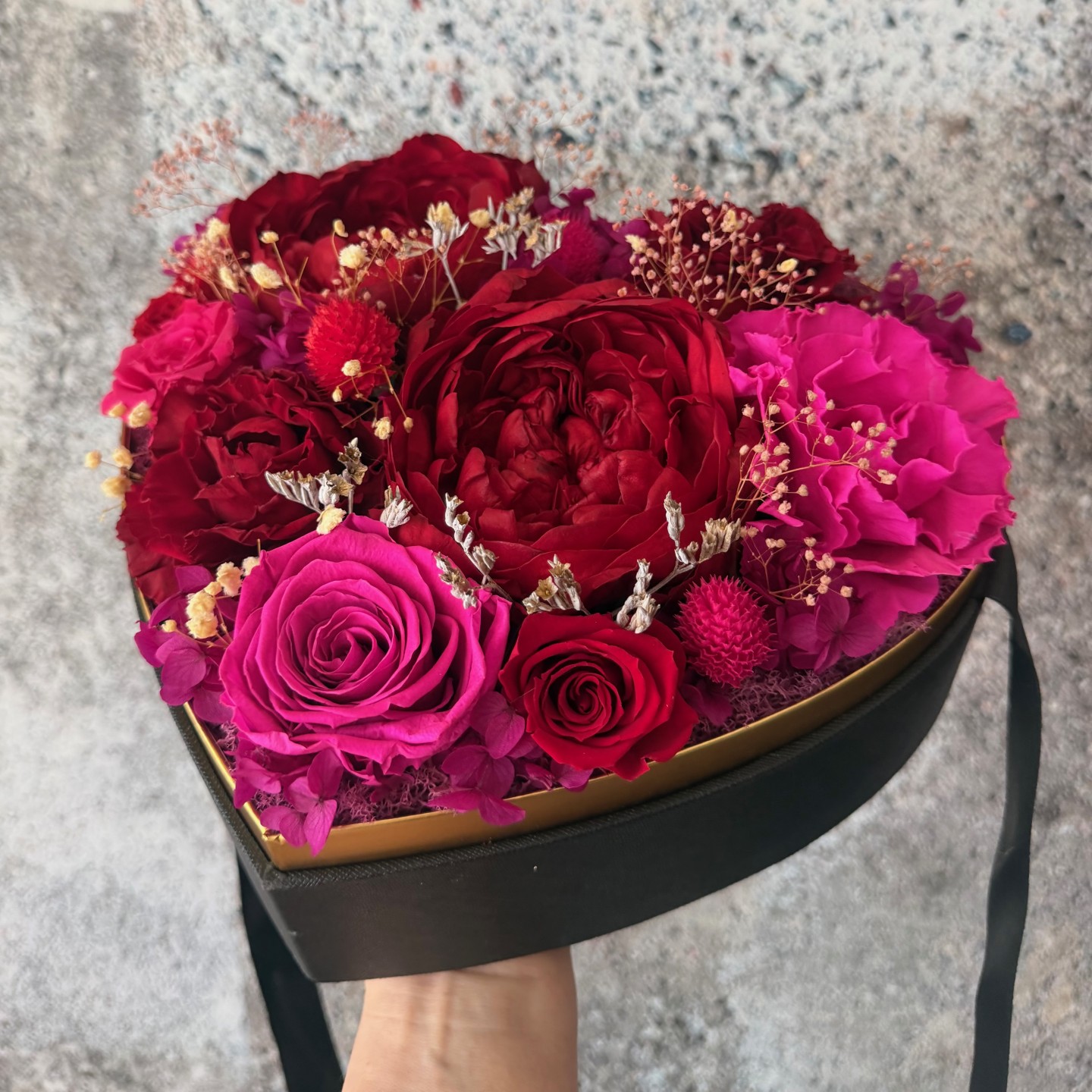 Preserved Peony Heart in Black Box | Red&Magenta Preserved Peony Heart in Black Box | Red&Magenta