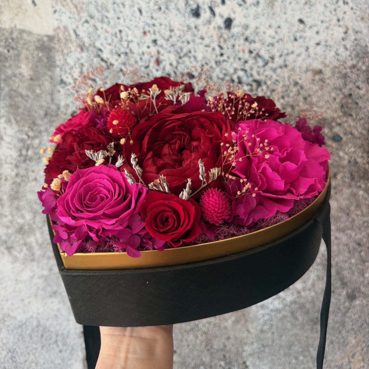 Preserved Peony Heart in Black Box | Red&Magenta Preserved Peony Heart in Black Box | Red&Magenta
