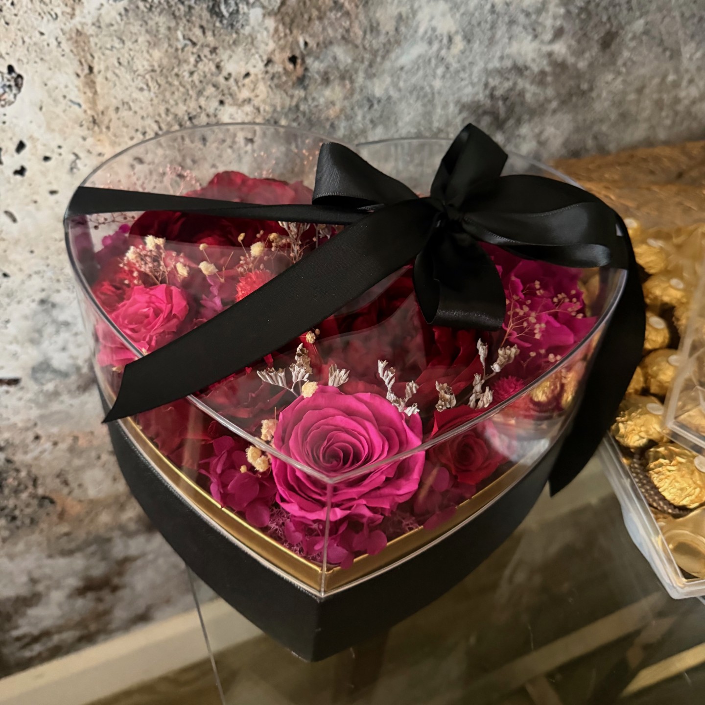 Preserved Peony Heart in Black Box | Red&Magenta Preserved Peony Heart in Black Box | Red&Magenta