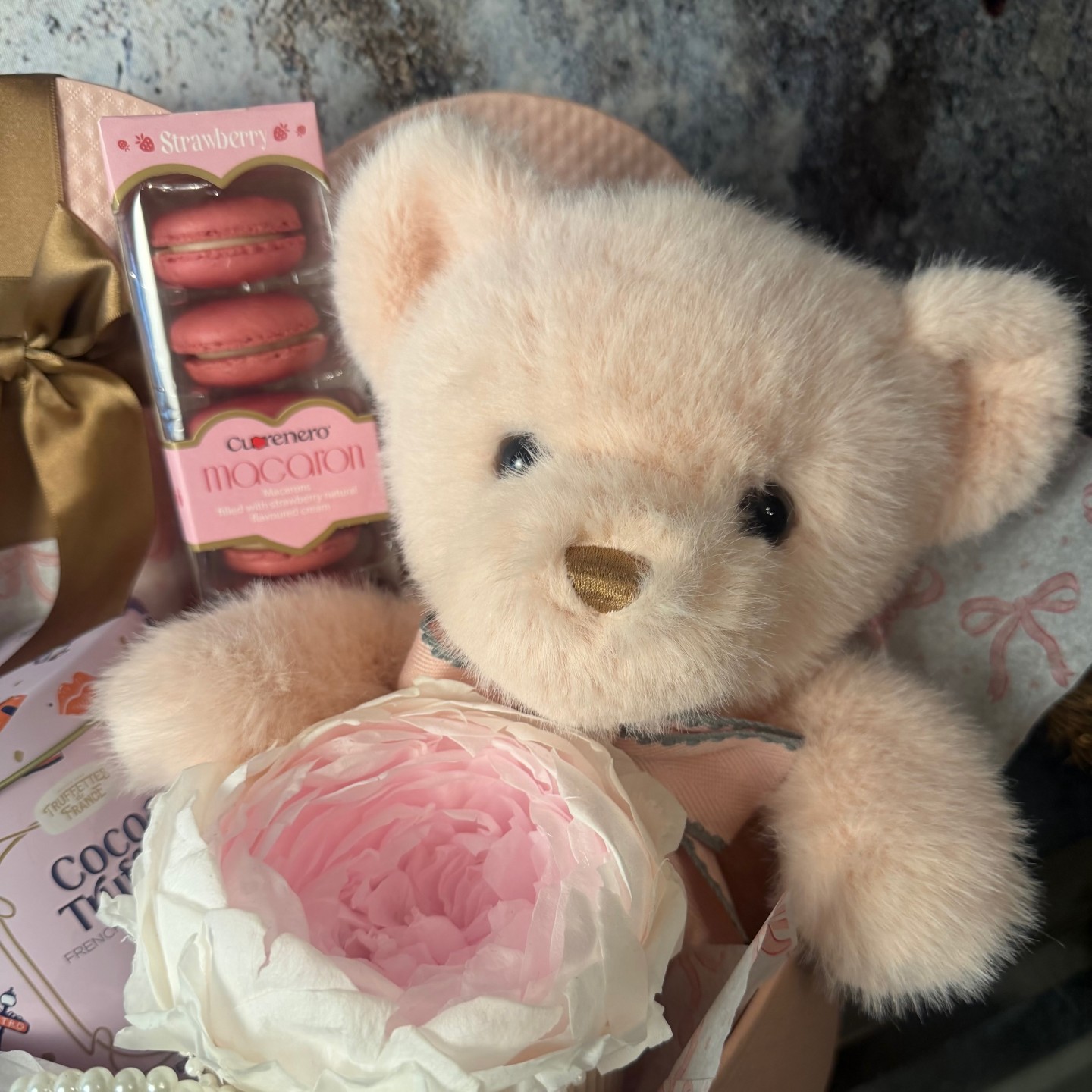 Heart-Shaped Gift Box With Teddy Bear, Preserved Peony In Vase and Macarons