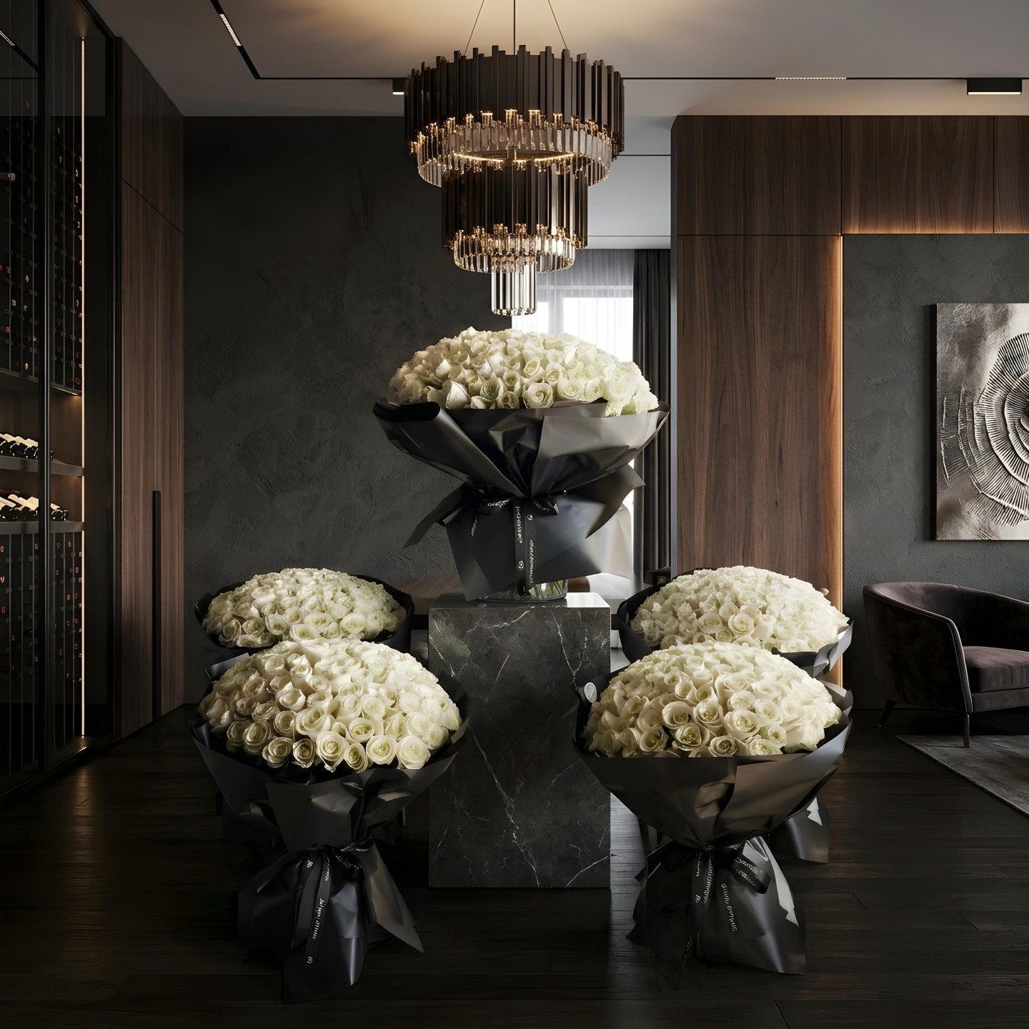 The Royal 550 Rose Collection with 5 Luxury Vases