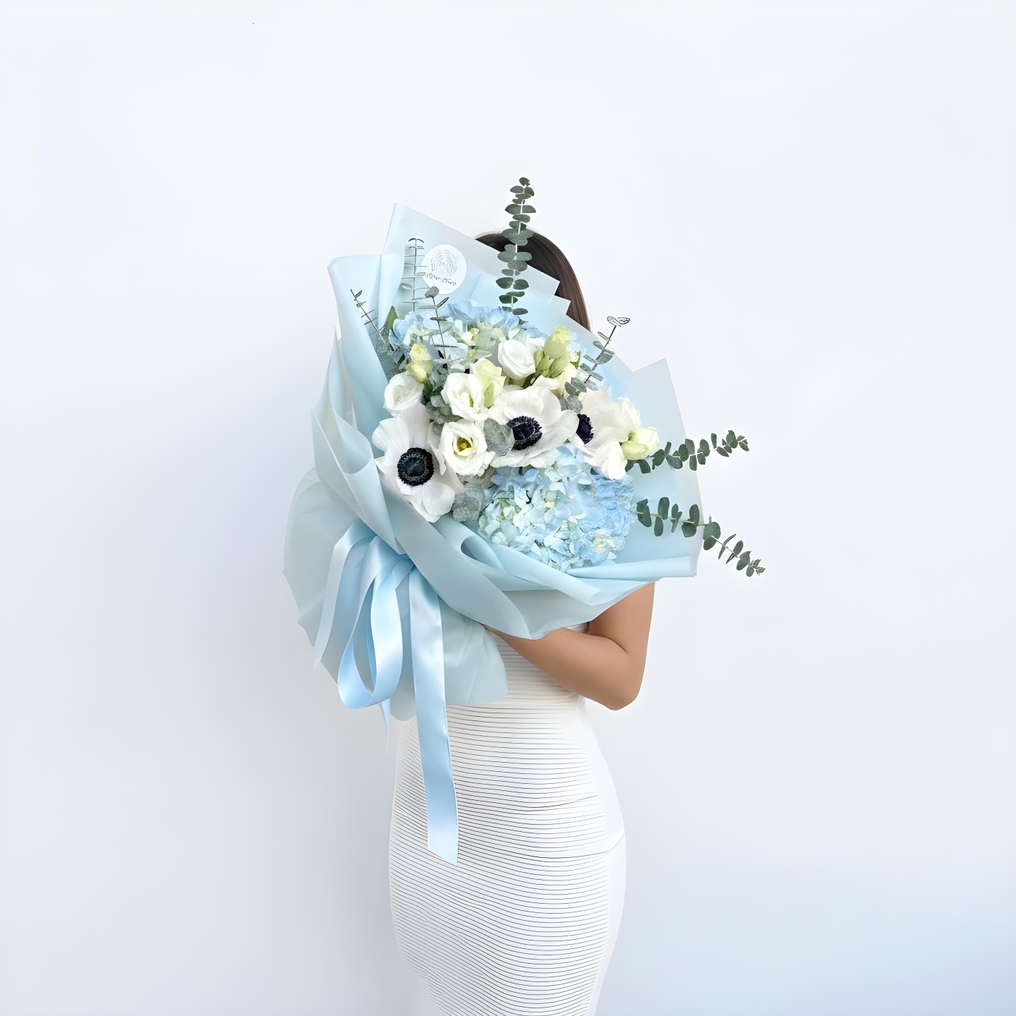 Blue Estrella Fresh Flowers Hand Tied Bouquet