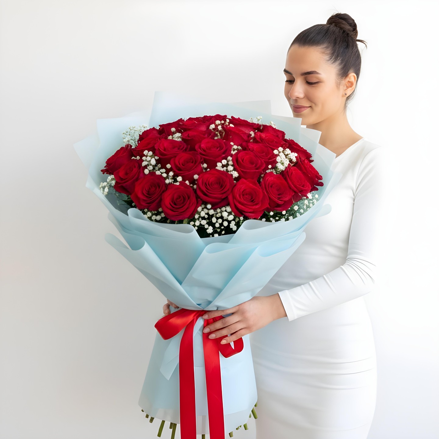 Remy Love DeLux Fresh Hand Tied Flower Bouquet Remy Love DeLux Fresh Hand Tied Flower Bouquet