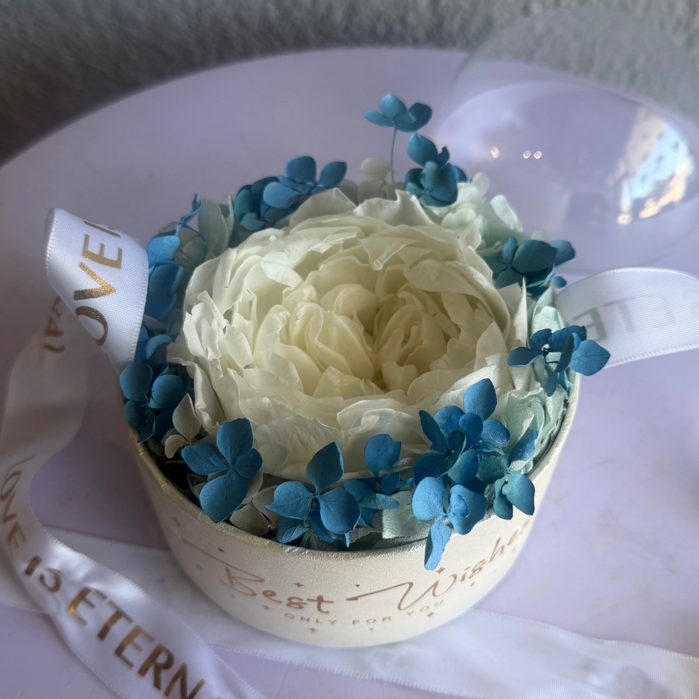 Acrylic Gift Box With Preserved Peony And Hydrangea
