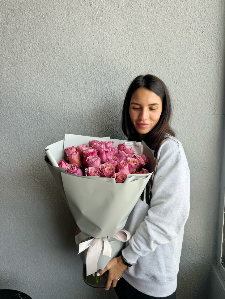 25 Purple Roses Bouquet