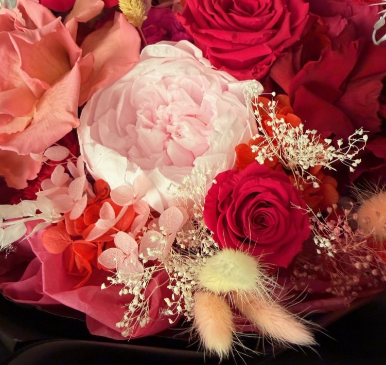 Luxury Preserved Flowers Bouquet - Red Peony, Anemones, Hydrangeas and Anthuriums Luxury Preserved Flowers Bouquet - Pink Peony, Anemone, Hydrangeas and Anthuriums