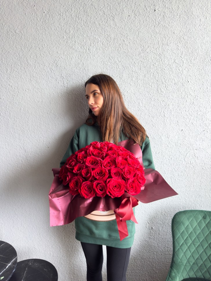 Red Calie Flower Box