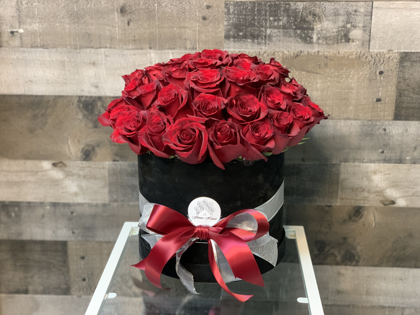 Red Calie Flower Box Red Calie Flower Box